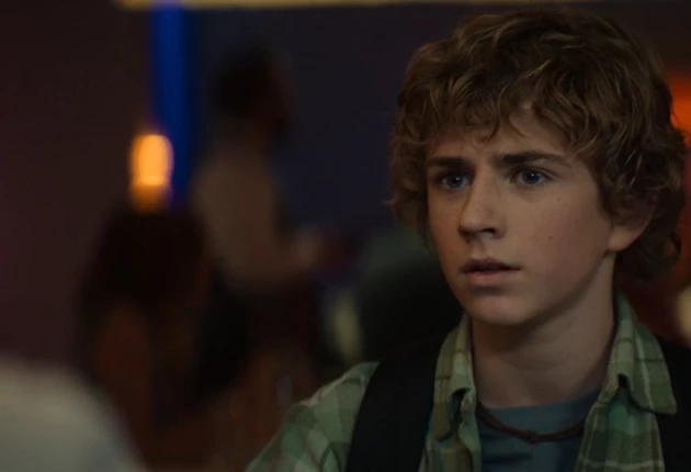 Кадр из 1 сезона сериала Перси Джексон и Олимпийцы